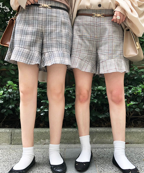 PairPair（ペアペア）の「チェック＆無地フリルショートパンツ（その他パンツ・レディース・ブラック/その他/モカ/ブラウン系その他・FREE）」の3枚目の写真