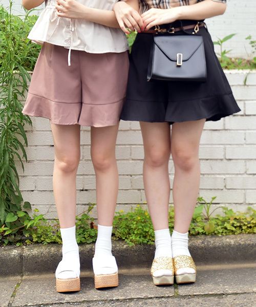 PairPair（ペアペア）の「チェック＆無地フリルショートパンツ（その他パンツ・レディース・ブラック/その他/モカ/ブラウン系その他・FREE）」の7枚目の写真