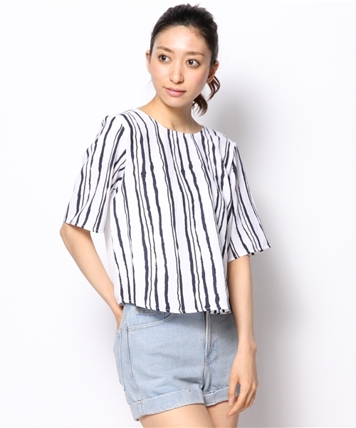 WHO'S WHO gallery（フーズフーギャラリー）の「ストライププルオーバー（シャツ/ブラウス・レディース・グレー/ホワイト・FREE）」の11枚目の写真