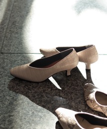 SESTO | 型押し素材のスクエアトゥVカットミドルヒールパンプス(パンプス)