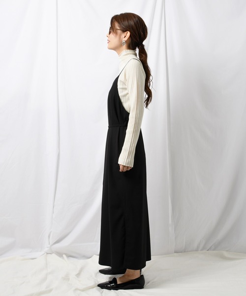 Ambre Neige(アンブルネージュ)の「キャミワンピース【WEB/EC限定商品】(ワンピース・レディース・ブラック/ベージュ・FREE)」の4枚目の写真