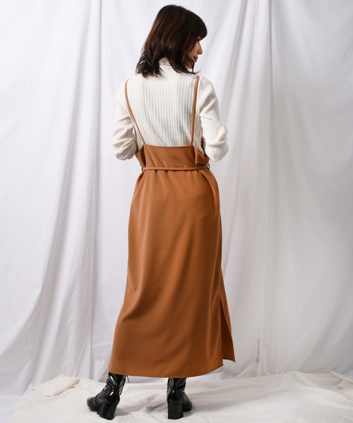 Ambre Neige(アンブルネージュ)の「キャミワンピース【WEB/EC限定商品】(ワンピース・レディース・ブラック/ベージュ・FREE)」の8枚目の写真