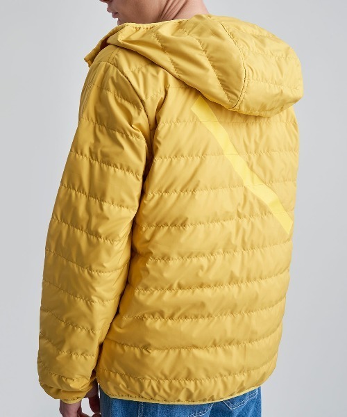 Saturdays NYC(サタデーズ ニューヨークシティ )の「Fujimura Puffer Coat(ナイロンジャケット・メンズ・ブラック/イエロー・M/XL/XS/S/L)」の10枚目の写真
