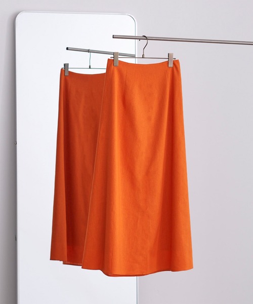 UR'S（ユアーズ）の「麻混ｾﾐﾌﾚｱｽｶｰﾄ（スカート・レディース・ブラウン/ベージュ/パープル/カーキ/ナチュラル/ブラック/レッド/グレイッシュベージュ/イエロー/ピンク/グリーン/ブルーグリーン/ダークネイビー/ターコイズブルー/オレンジ系その他・S/M/L）」の15枚目の写真