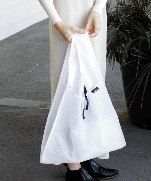 Nahe（ネーエ）の「nahe SHOPPER ネーエ ショッパー エコバッグ マルシェバッグ メッシュ トート 折りたたみ 大容量 L（エコバッグ/サブバッグ・レディース・ホワイト/ブラック/レッド/イエロー/ブルー/グリーン/ベージュ/ライトブルー・FREE）」の2枚目の写真