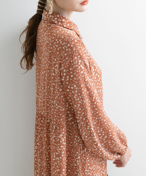 Newlyme（ニューリーミー）の「花柄マキシシャツワンピース【R】（ワンピース・レディース・ブラック/ピンク・MEDIUM/LARGE）」の3枚目の写真