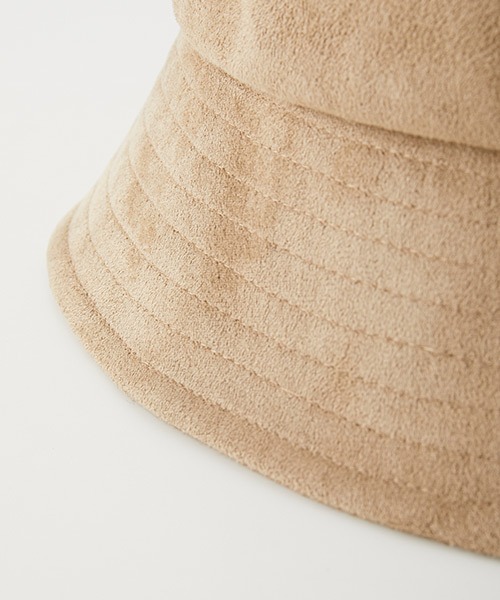 AZUL by moussy(アズールバイマウジー)の「ECO SUEDE BUCKET HAT/エコスエードバケットハット(ハット・レディース・ベージュ/ブラック・FREE)」の11枚目の写真