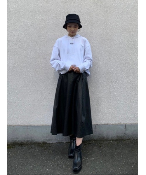 AZUL by moussy(アズールバイマウジー)の「ECO SUEDE BUCKET HAT/エコスエードバケットハット(ハット・レディース・ベージュ/ブラック・FREE)」の13枚目の写真