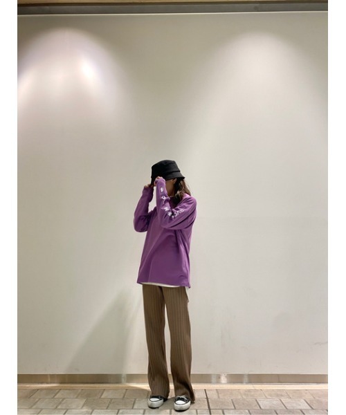 AZUL by moussy(アズールバイマウジー)の「ECO SUEDE BUCKET HAT/エコスエードバケットハット(ハット・レディース・ベージュ/ブラック・FREE)」の15枚目の写真