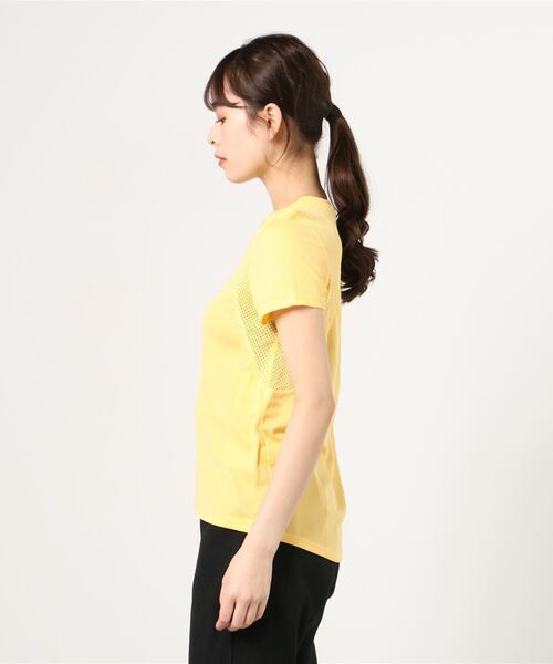 NIKE(ナイキ)の「NIKE/ナイキ ウィメンズ ラン GX S/S トップ(Tシャツ/カットソー・レディース・ブラック/イエローゴールド・M/L/XS/S)」の11枚目の写真