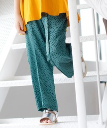 ARCH & LINE（アーチアンドライン）の「レオパードプリント サテン イージーワイドパンツ（その他パンツ・キッズ）」
