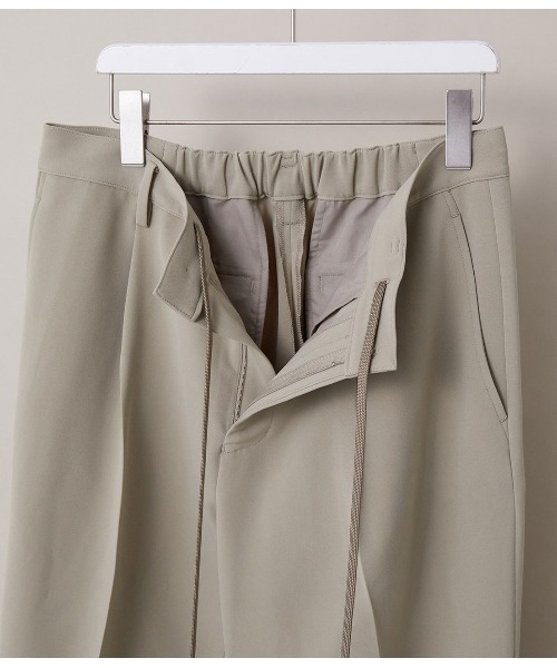 ADAM ET ROPE'（アダムエロペ）の「ダブルクロスイージースラックス（スラックス・メンズ・チャコールグレー/ブラック/ベージュ系その他・M/L）」の13枚目の写真