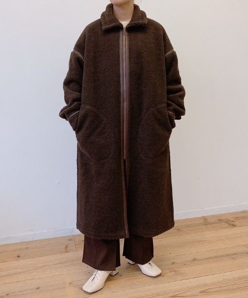 VANNIE U（ヴァニーユー）の「ボアムートンリバーシブルロングコート（ダウンジャケット/コート・レディース・ブラウン/ナチュラル・FREE）」の20枚目の写真