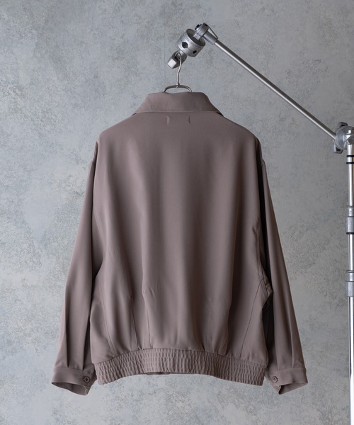UNIIT（ユニット）の「【UNIIT】オーバーサイズブルゾン　ＢＩＧ　ＪＫＴ　ビッグシルエット　セットアップ対応　ジップアップ　ストレッチ素材（ブルゾン・メンズ・ブラック/ブルー/ベージュ/ブラウン・MEDIUM/LARGE）」の14枚目の写真