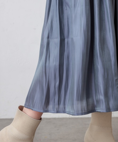 natural couture（ナチュラルクチュール）の「シャイニーサテンキラリギャザースカート（スカート・レディース・モカ/ベージュ/ミント/ブルー/ラベンダー・FREE）」の8枚目の写真