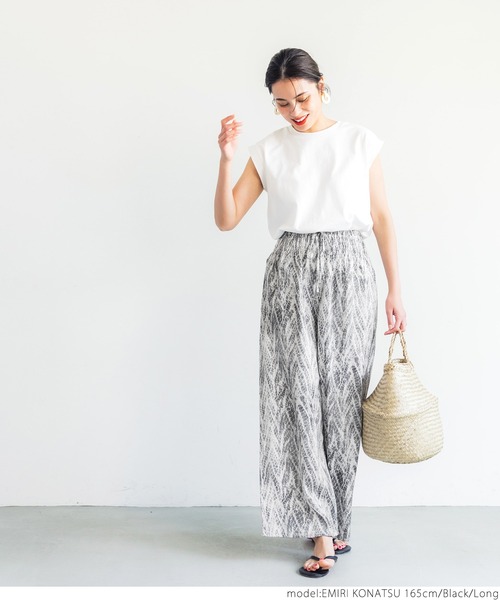 coca（coca）（コカ）の「アンニュイパイソン柄リラックスパンツ（その他パンツ・レディース・ブラック・SHORT/LONG）」の8枚目の写真