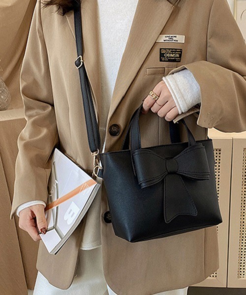 Donnaruma（ドンナルンマ）の「UNWKND / リボン2WAYバッグ（ショルダーバッグ・レディース・ブラック/ベージュ・FREE）」の5枚目の写真