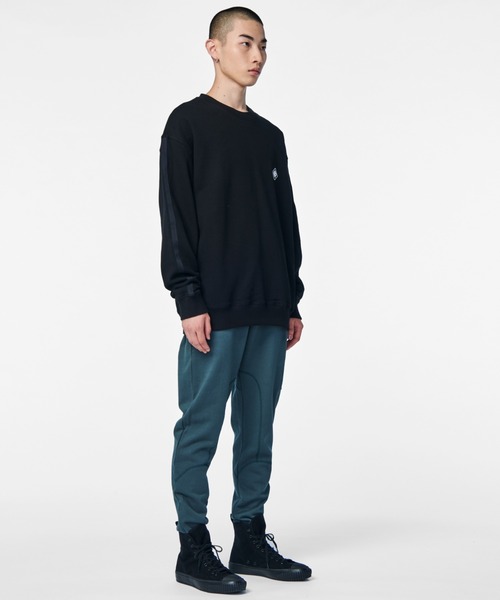 PIPING HOT FUTURE(パイピングホットフューチャー)の「OVERSIZE SEAMED CREW(スウェットパンツ・メンズ・ブラック・S/M/L/XL)」の4枚目の写真