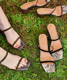 Daniella&GEMMA（ダニエラアンドジェマ）の「ダブルストラップミュールサンダル（サンダル）」