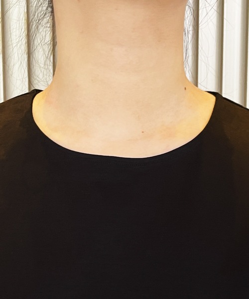 MADEMOISELLE ROPE'(マドモアゼル ロペ)の「【秋まで使える】コンビネーションパフスリーブカットソー(Tシャツ/カットソー・レディース・ホワイト/ブラック/キャメル・38)」の20枚目の写真