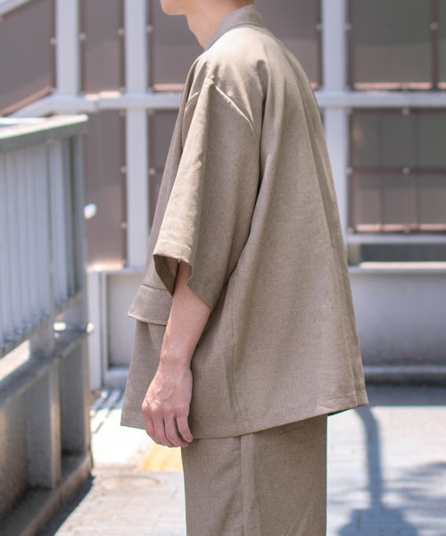 PairPair(ペアペア)の「テックリネン半袖ジャケット(セットアップ/ユニセックス)(テーラードジャケット・メンズ・ライトブラウン/アイボリー・MEDIUM/LARGE)」の11枚目の写真
