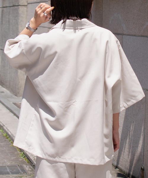 PairPair(ペアペア)の「テックリネン半袖ジャケット(セットアップ/ユニセックス)(テーラードジャケット・メンズ・ライトブラウン/アイボリー・MEDIUM/LARGE)」の18枚目の写真