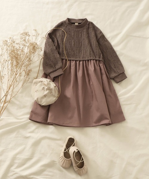 apres les cours（アプレレクール）の「WEB限定 膨れジャガードドッキングワンピース（ワンピース・キッズ・ブラウン/イエロー/アイボリー/サックスブルー・80/130/140/120/90/110/100）」の3枚目の写真