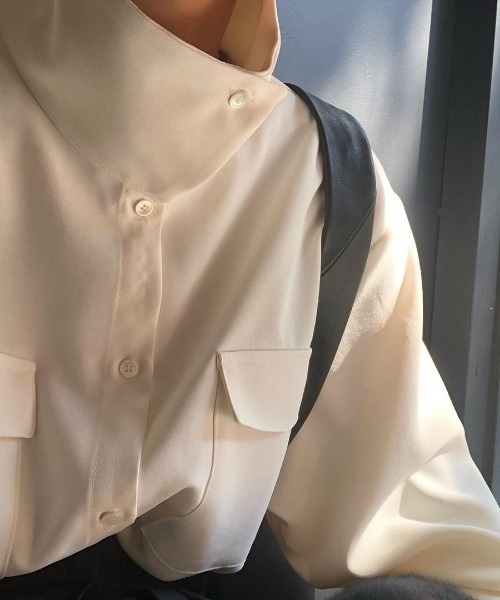 KOR（ケーオーアール）の「2way スタンドカラー ブラウス（シャツ/ブラウス・レディース・ホワイト/グレー・FREE）」の6枚目の写真