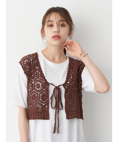 earth music&ecology（アースミュージックアンドエコロジー）の「クロシェニットベスト ＊（ベスト・レディース・ブラウン/ホワイト系その他2・FREE）」の6枚目の写真