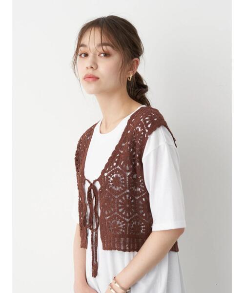 earth music&ecology（アースミュージックアンドエコロジー）の「クロシェニットベスト ＊（ベスト・レディース・ブラウン/ホワイト系その他2・FREE）」の7枚目の写真