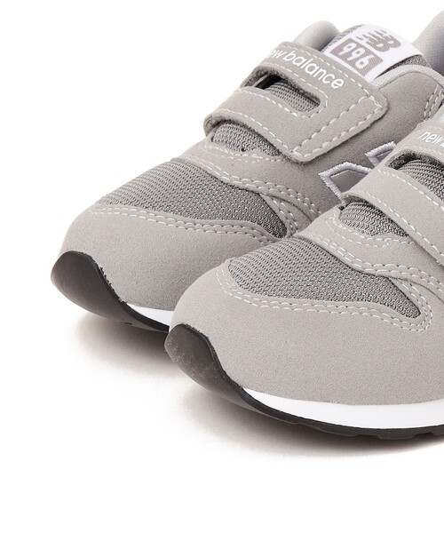 NEW BALANCE(ニューバランス)の「New Balance:IZ996(スニーカー・キッズ・ライトグレー/ネイビー/ブラック・13/12/15 /16/14)」の4枚目の写真