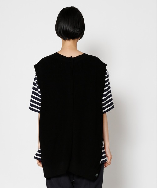 UNDECORATED(アンデコレイテッド)の「UNDECORATED アンデコレイテッド / CODE YARN KNIT VEST コードヤーン オーバーサイズ Vネック ニットベスト / UDS22802(ベスト・メンズ・ベージュ/ブラック・FREE)」の5枚目の写真
