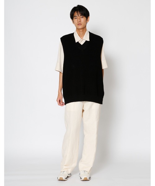 UNDECORATED(アンデコレイテッド)の「UNDECORATED アンデコレイテッド / CODE YARN KNIT VEST コードヤーン オーバーサイズ Vネック ニットベスト / UDS22802(ベスト・メンズ・ベージュ/ブラック・FREE)」の10枚目の写真