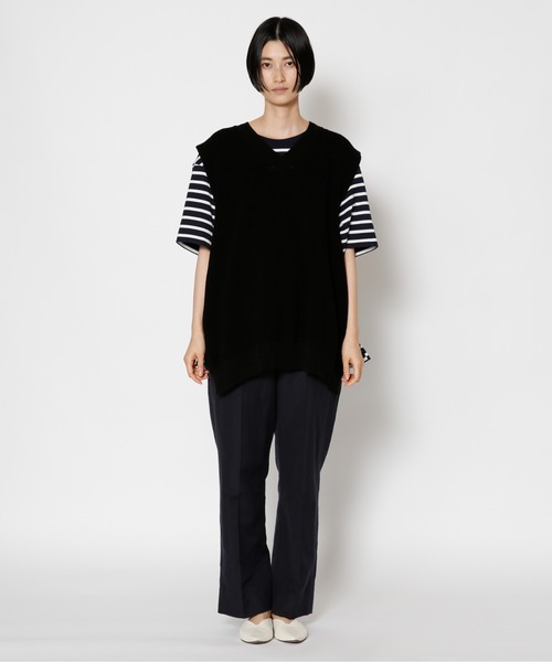 UNDECORATED(アンデコレイテッド)の「UNDECORATED アンデコレイテッド / CODE YARN KNIT VEST コードヤーン オーバーサイズ Vネック ニットベスト / UDS22802(ベスト・メンズ・ベージュ/ブラック・FREE)」の14枚目の写真