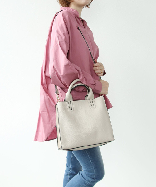 Cepica（セピカ）の「バイカラーフレームかっちりミニトート（トートバッグ・レディース・パープル/グリーン/ゴールド/シルバー/ブルー/グレイッシュベージュ・FREE）」の2枚目の写真