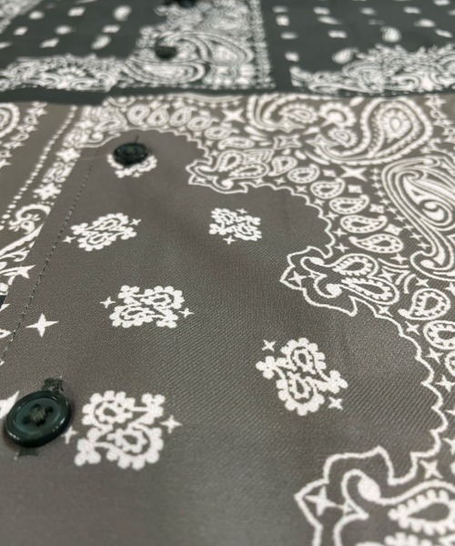 GALLIS ADDICTION(ガリスアディクション)の「GA BANDANA L/S SHIRT/バンダナ柄 長袖シャツ/開襟シャツ(シャツ/ブラウス・メンズ・ブラック/ネイビー/グリーン・FREE)」の7枚目の写真