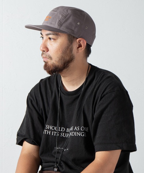 Code Kelly(コードケリー)の「Code Kelly × Cali Headwear JET CAP "EAST L.A. CALIF." / コードケリー×カリヘッドウェア ジェットキャップ "イースト LA カリフォルニア"(キャップ・メンズ・チャコールグレー/ブラック/ネイビー/グレー/レッド・FREE)」の19枚目の写真