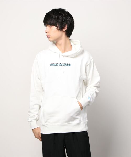 NCB neat caprice brand（エヌシービーニートカプリスブランド）の「NCB neat caprice brand(エヌシービーニートカプリスブランド) AR オノマトペパーカー（パーカー・メンズ・ブラック/ホワイト・MEDIUM/X-LARGE/LARGE）」の2枚目の写真