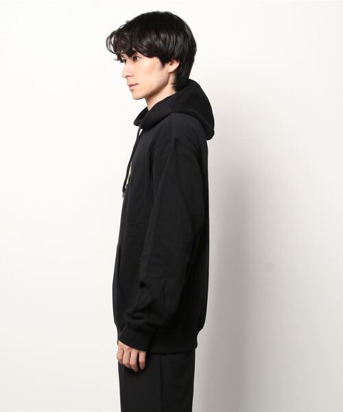 VOLCOM(ボルコム)の「【VOLCOM】CATCH 91 PO(パーカー・メンズ・レッド/ブラック/ブルー系・MEDIUM/SMALL/X-LARGE/LARGE)」の4枚目の写真