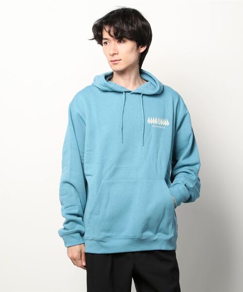 VOLCOM(ボルコム)の「【VOLCOM】CATCH 91 PO(パーカー・メンズ・レッド/ブラック/ブルー系・MEDIUM/SMALL/X-LARGE/LARGE)」の10枚目の写真