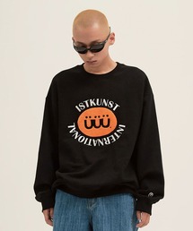 A'GEM/9 × .kom『ISTKUNST/イストクンスト』BOUCLE PILL LOGO SWEATSHIRTS/ブークレ ピルロゴ スウェットシャツ トレーナー