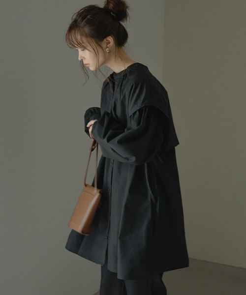 Fashion Letter（ファッションレター）の「サイドリボンケープカラーシャツ（シャツ/ブラウス・レディース・ブラック/オフホワイト/マスタード/モカ/ライトベージュ・M）」の6枚目の写真