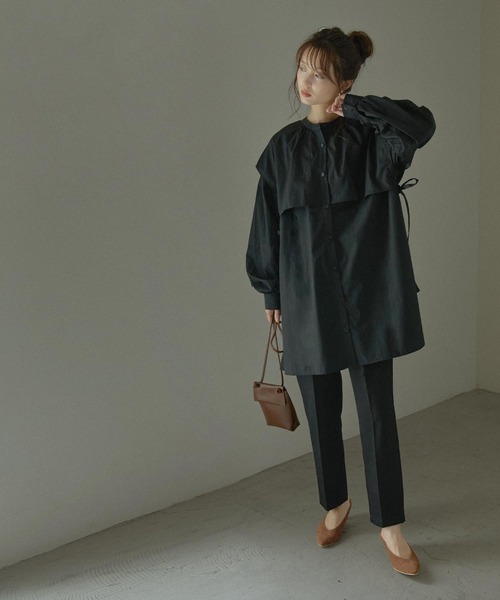 Fashion Letter（ファッションレター）の「サイドリボンケープカラーシャツ（シャツ/ブラウス・レディース・ブラック/オフホワイト/マスタード/モカ/ライトベージュ・M）」の12枚目の写真