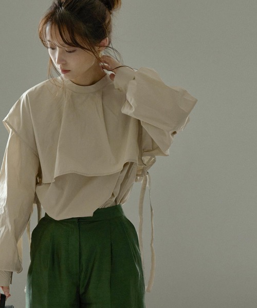 Fashion Letter（ファッションレター）の「サイドリボンケープカラーシャツ（シャツ/ブラウス・レディース・ブラック/オフホワイト/マスタード/モカ/ライトベージュ・M）」の15枚目の写真