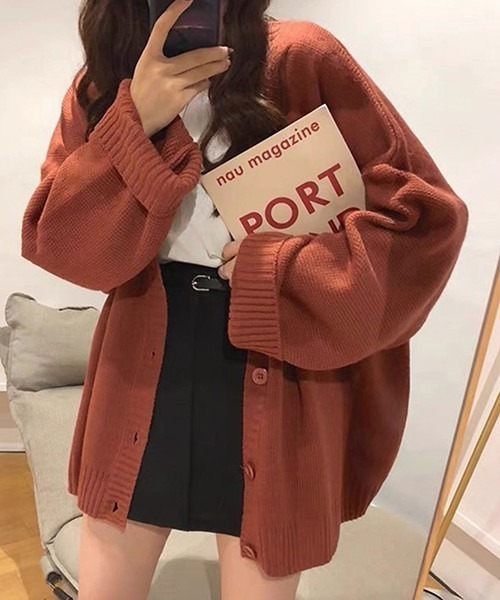 AMELY（エミリー）の「オーバーサイズニットカーディガン（カーディガン/ボレロ・レディース・ブラック/ベージュ/レッド/アイボリー/オレンジ・フリー）」の4枚目の写真