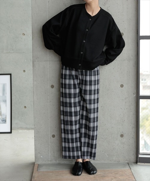 DONOBAN(ドノバン)の「プリーツチェックパンツ(その他パンツ・レディース・ブラック/ブラウン/ブルー・F)」の6枚目の写真