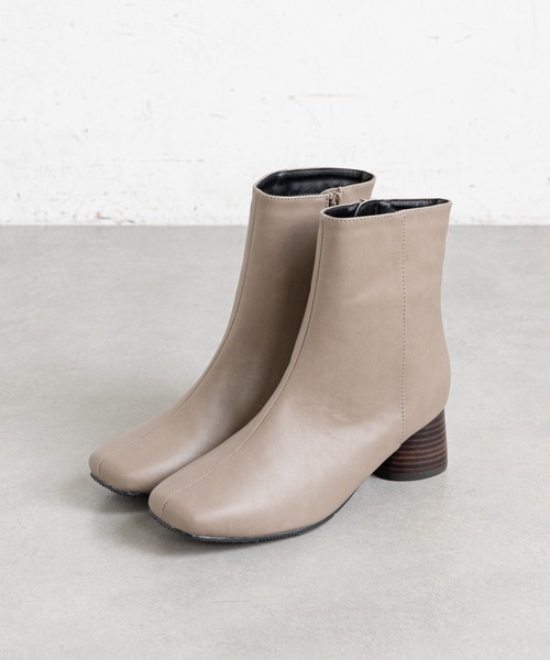 prose verse（プロズヴェール）の「ウッドヒールスクエアトゥショートブーツ（ブーツ・レディース・グレイッシュベージュ/アイボリー/ブラック・MEDIUM/LL/LARGE/SMALL）」の4枚目の写真