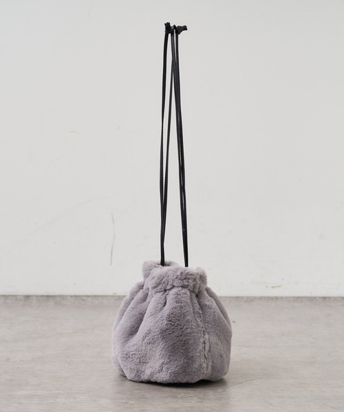 PUAL CE CIN（ピュアルセシン）の「ダブルフェイスポーチＢＡＧ（ショルダーバッグ・レディース・カーキ/アイボリー・FREE）」の13枚目の写真