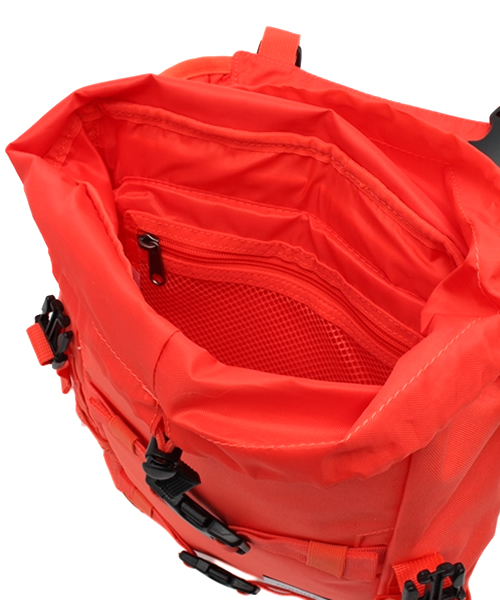 NIXON(ニクソン)の「SMALL LANDLOCK JAPAN LTD(バックパック/リュック・レディース・ブラック/ネイビー/その他/モスグリーン/その他2/その他3/ウッドランド/グレー/ブラック系その他/ブラック系その他2・FREE)」の20枚目の写真