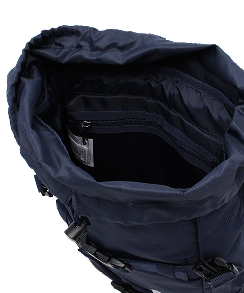 NIXON(ニクソン)の「SMALL LANDLOCK JAPAN LTD(バックパック/リュック・レディース・ブラック/ネイビー/その他/モスグリーン/その他2/その他3/ウッドランド/グレー/ブラック系その他/ブラック系その他2・FREE)」の21枚目の写真